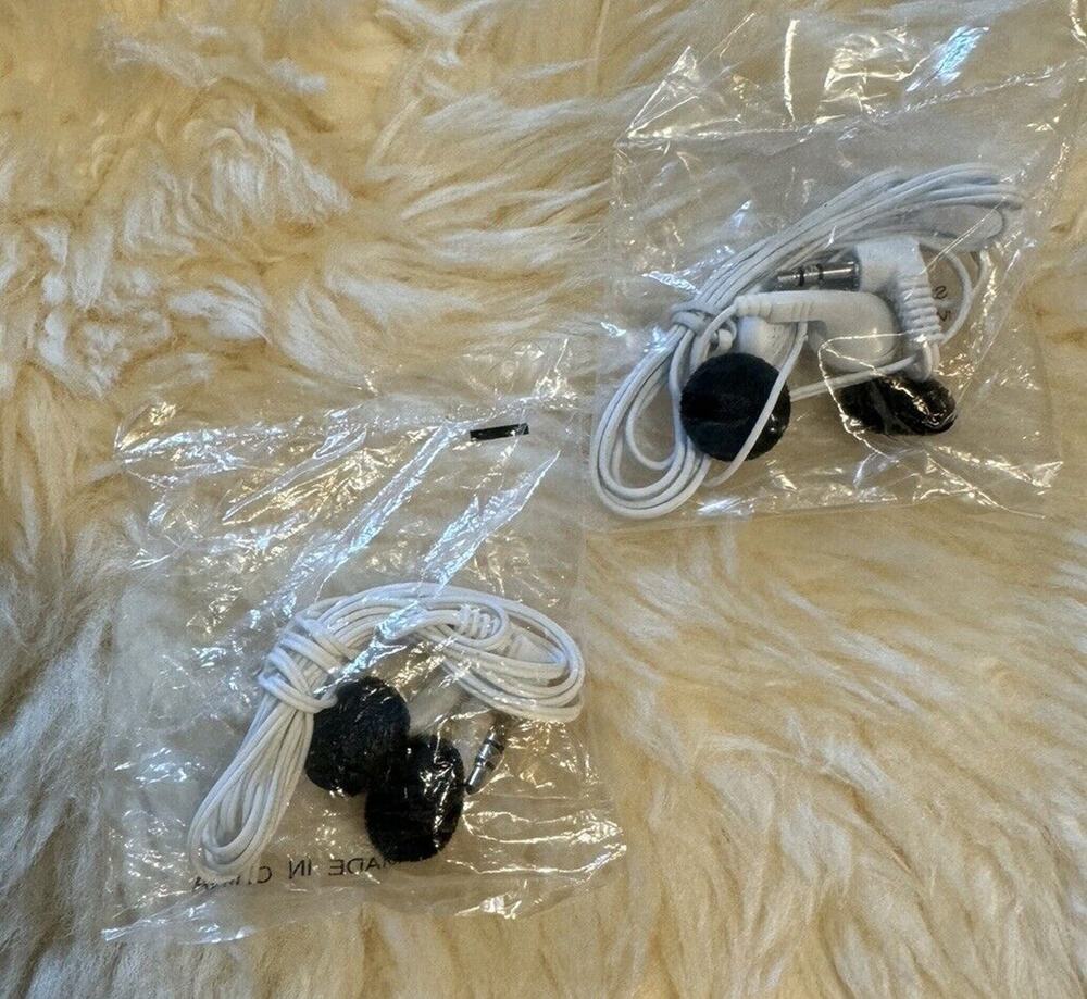 Lot of 2 White Airline In-Ear Headphones Travel Flight Movies Music